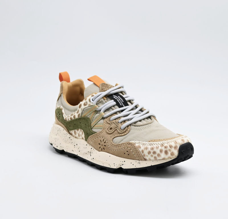 Alternative view of flower mountain sneakers yamano 3 uni