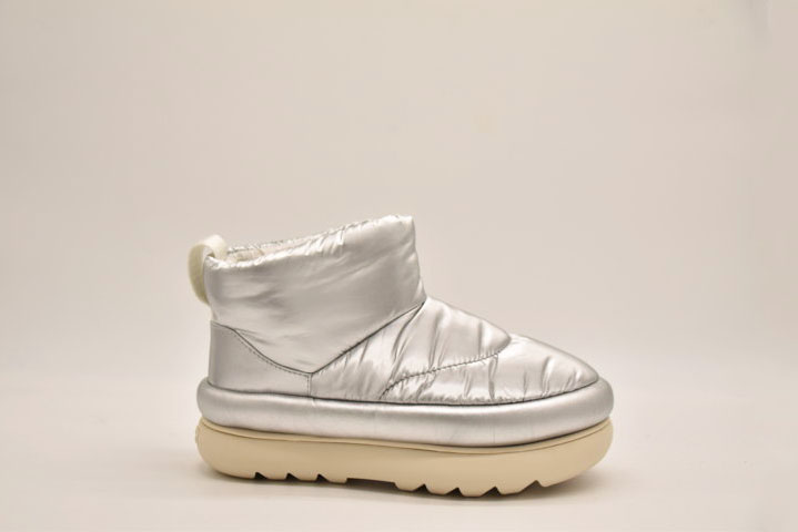 ugg w classic maxi mini