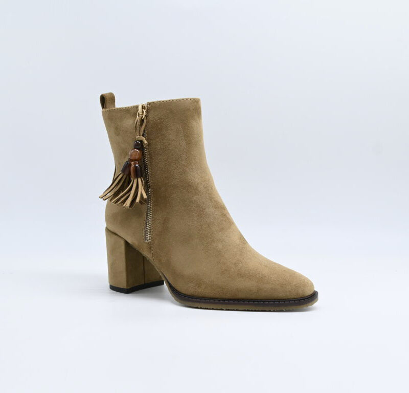 Alternative view of marco tozzi stivaletto suede vegan